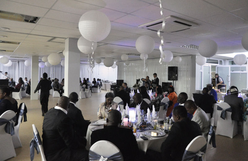 Swakopmund Plaza Hotel Екстер'єр фото