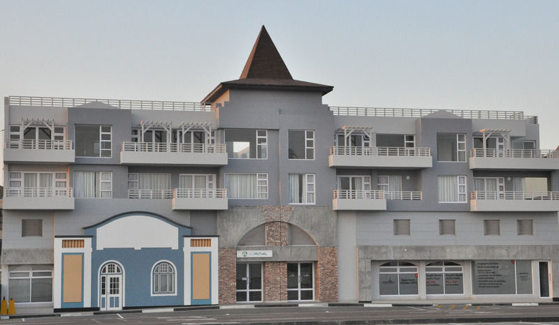 Swakopmund Plaza Hotel Екстер'єр фото