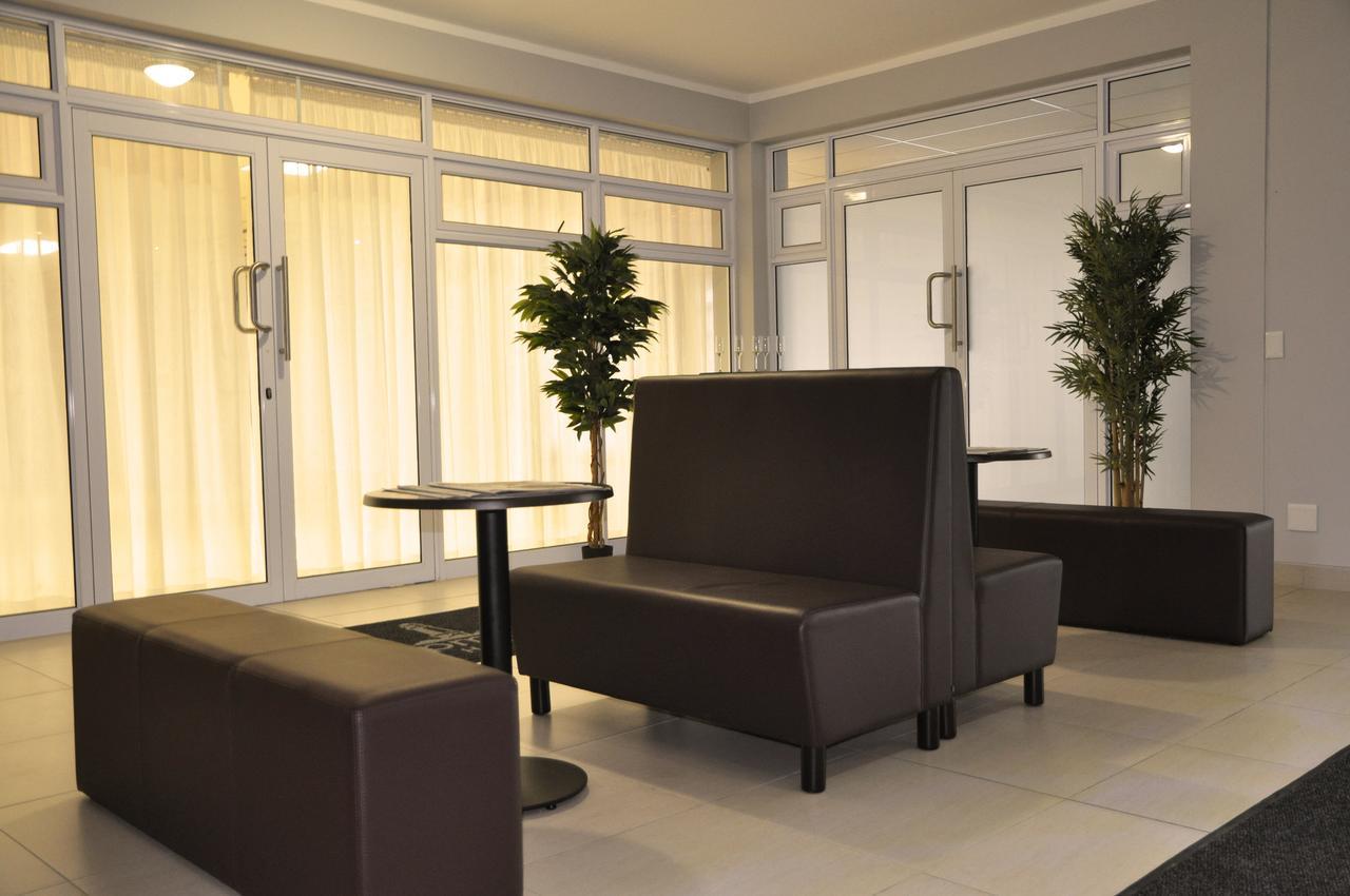 Swakopmund Plaza Hotel Екстер'єр фото