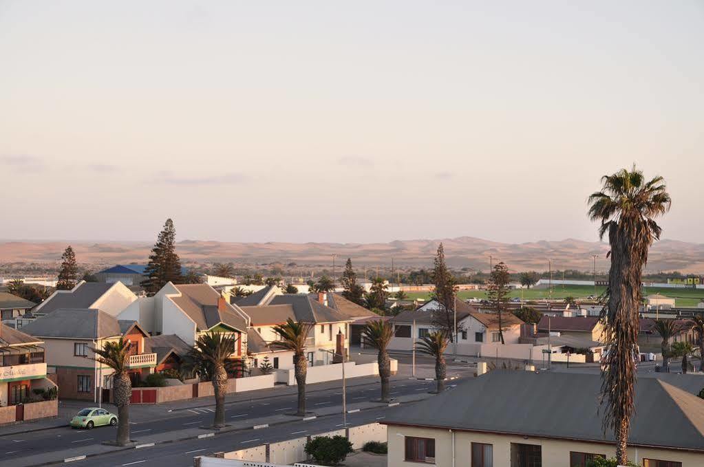 Swakopmund Plaza Hotel Екстер'єр фото