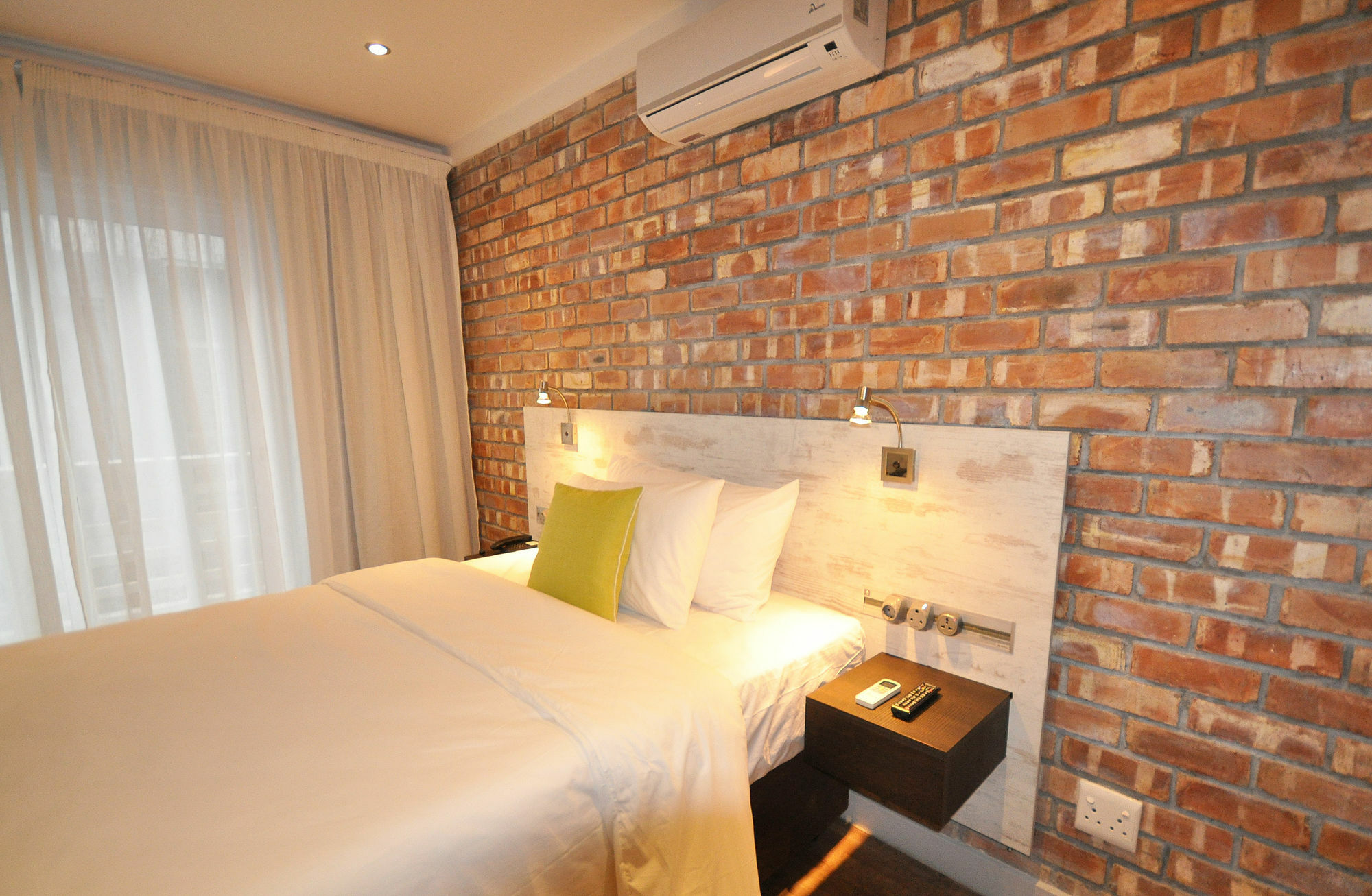 Swakopmund Plaza Hotel Екстер'єр фото